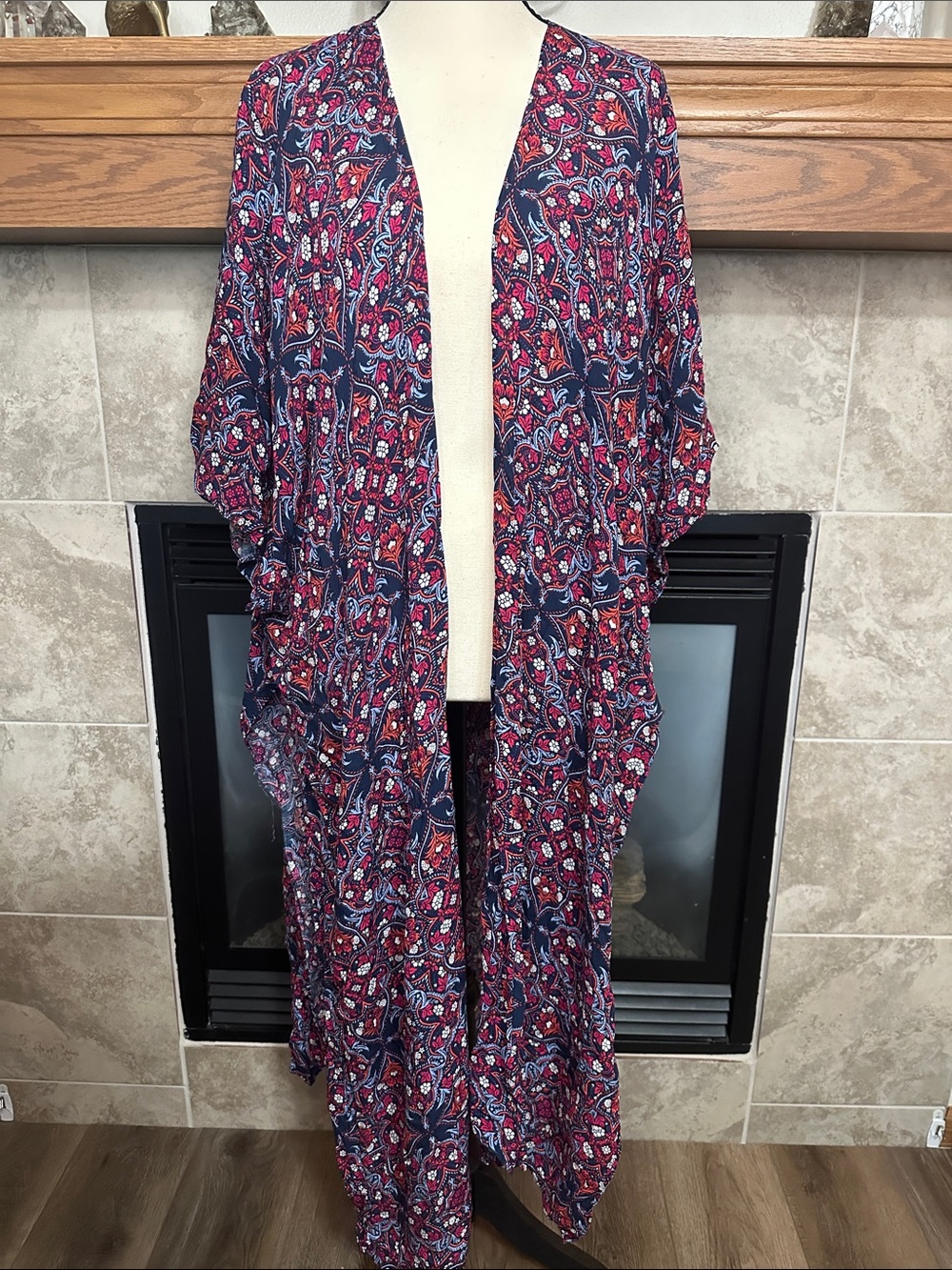 Torrid 1/2 Navy Paisley Floral Long Kimono Duster Open Front Split Side